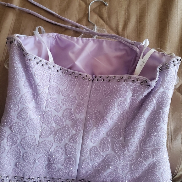 TIFFANY design beaeded bodice Prom ballgown - Picture 4 of 7